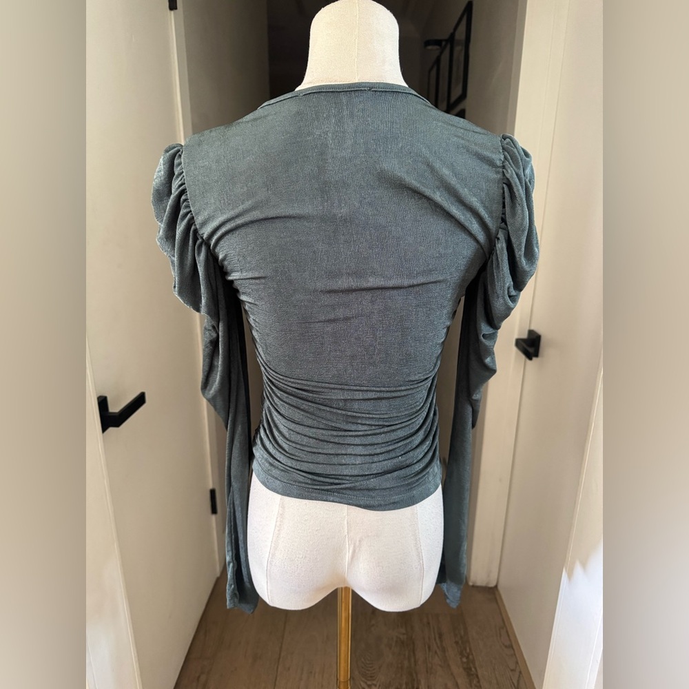 NWT | Astr | Encino Ruched Puff Shoulder Long Sleeve Top | Sz S - Picture 5 of 9